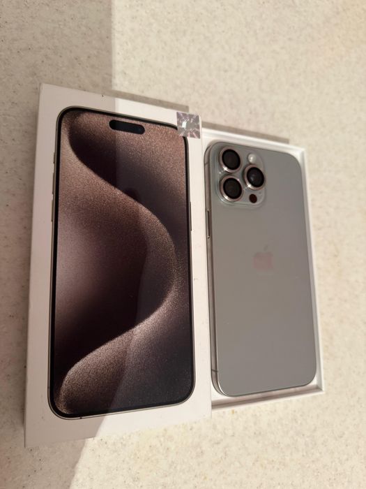 Айфон 15 про макси (256 GB, Silver)