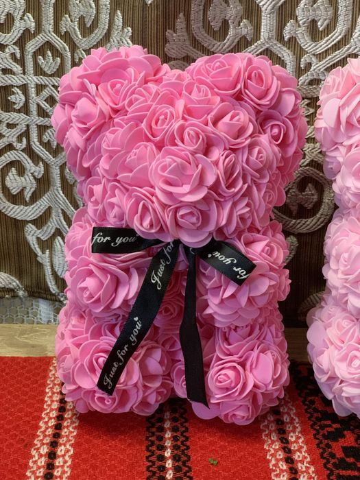 Uruleți de trandafiri “Cadou”