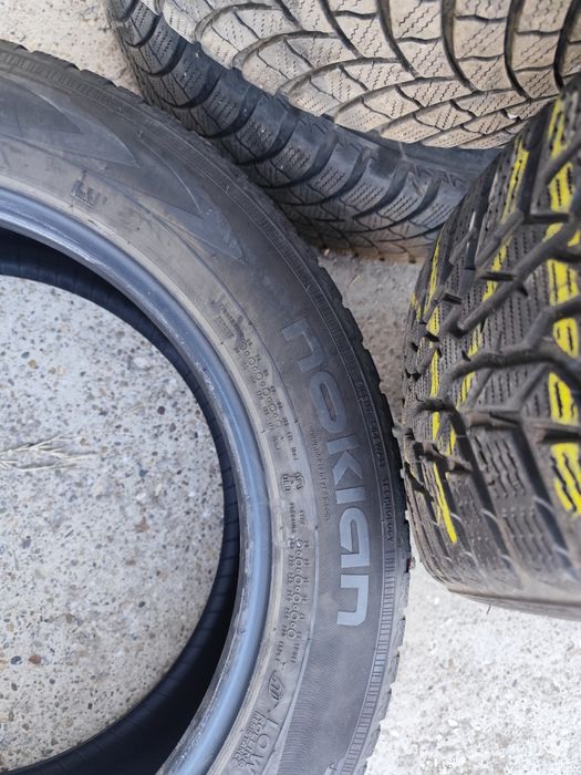 Зимни гуми , втора употреба 215/60/R17