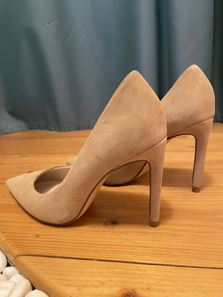 Pantofi Stiletto (Zara)
