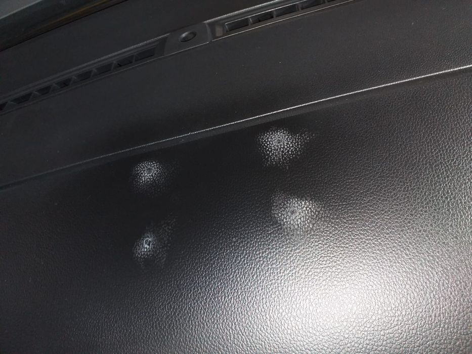 Vopsire Plastice Interior Retusuri Bord Fete Usi Console Reparatii