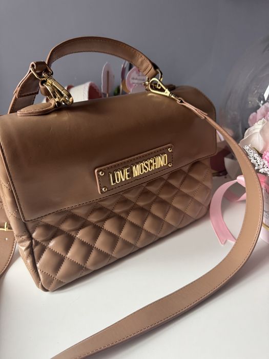 Кафява чанта Love Moschino