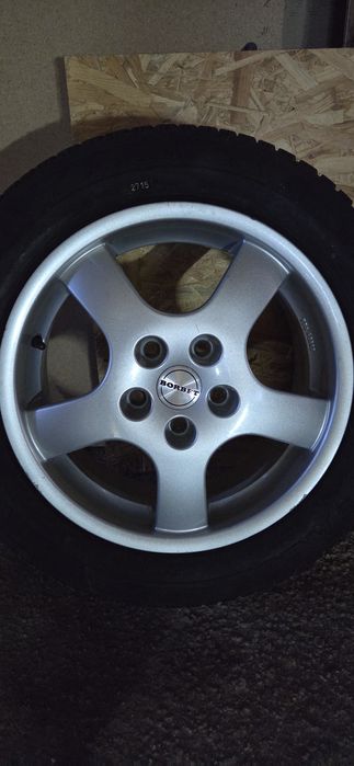 VW,SEAT ДЖАНТИ СЪС ЗИМНИ ГУМИ 205/55/16 7J ET48 5x112 ЦО56,6