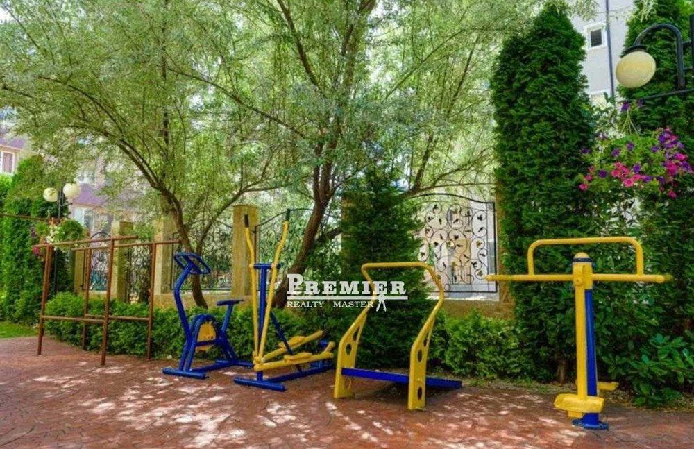 Продава се Двустаен апартамент в к.к. Слънчев бряг - 64 кв.м за 877 €/кв.м - Снимка #3