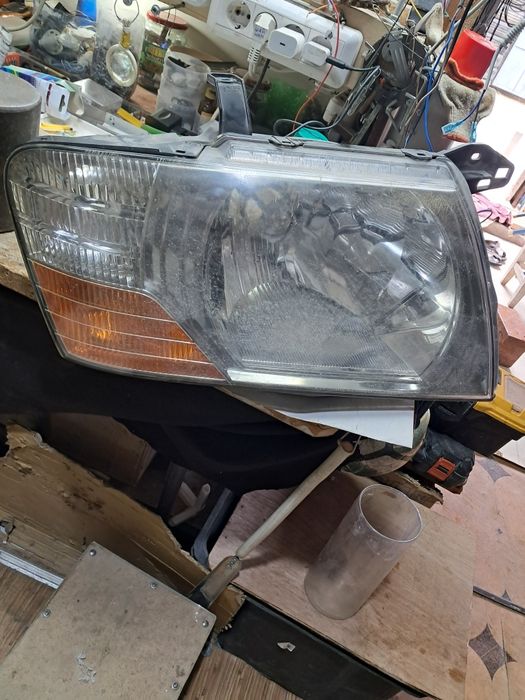 Автомобильны фара паджеро 3