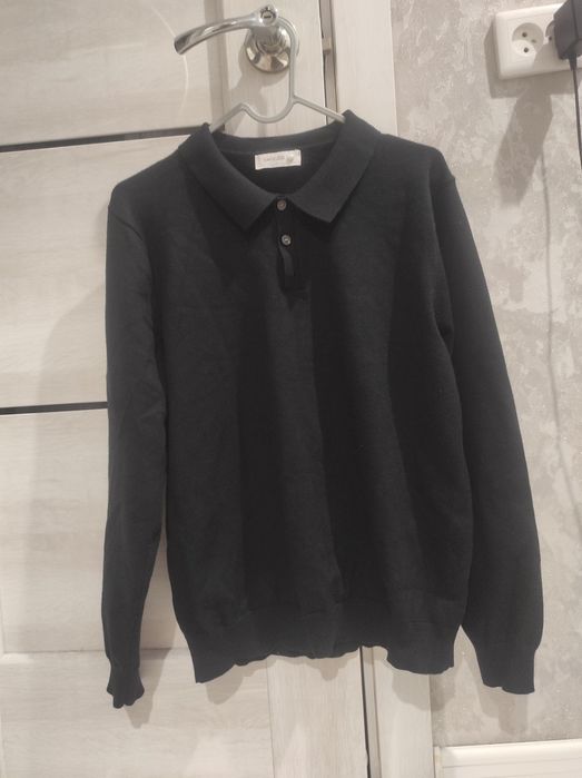 Мужские кофты черные и серые