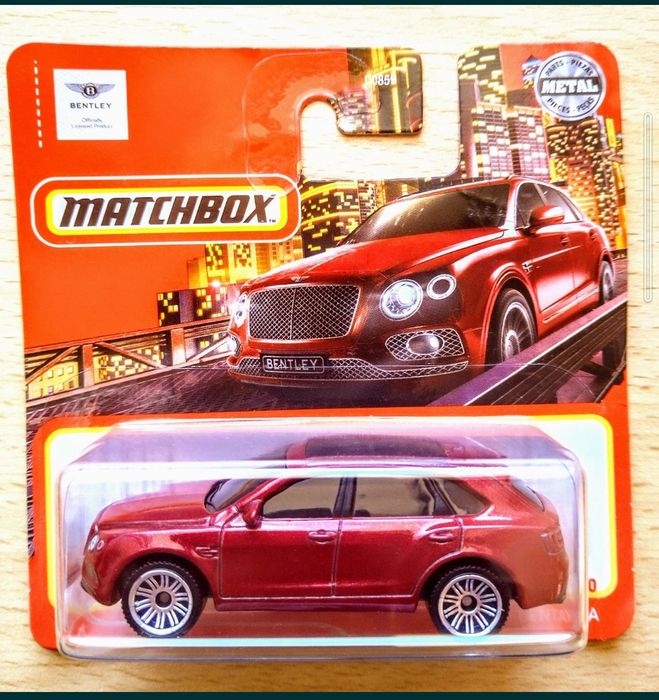 Колички Matchbox, Hot Wheels