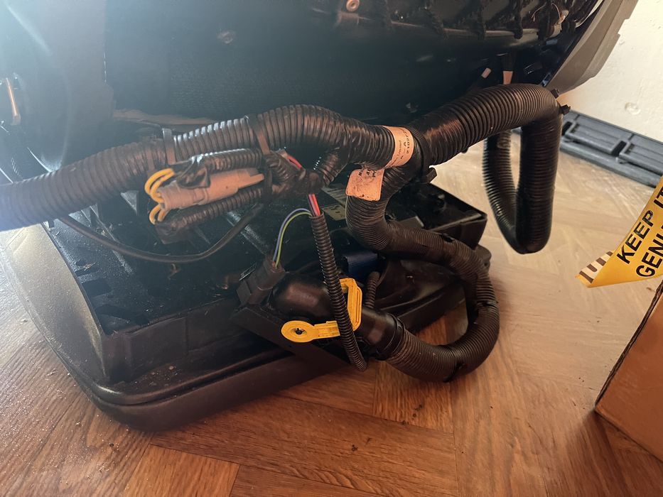 Scaun Excavator JCB serie X 210X 220X 400/F9730