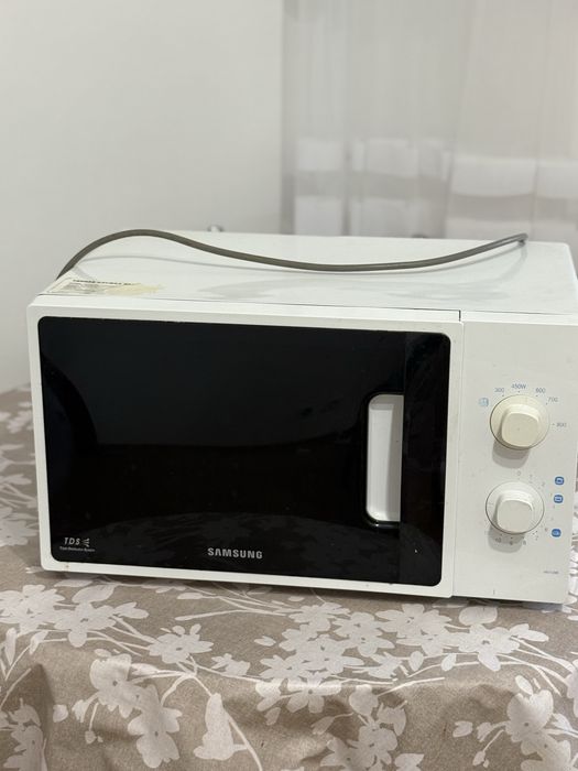 Микроволновая печь