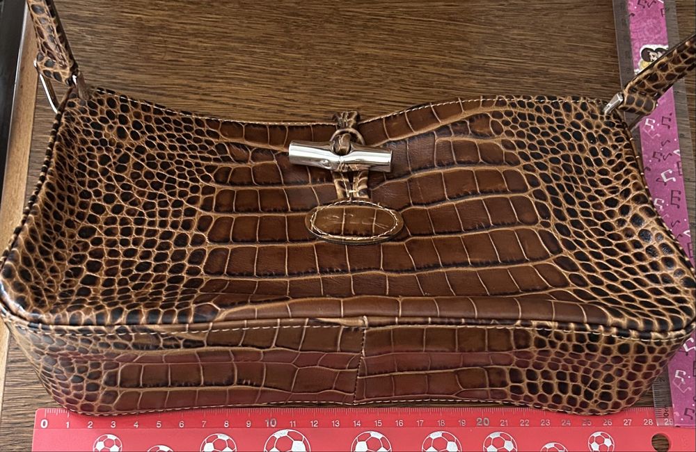 Poșetă Longchamp Roseau din piele