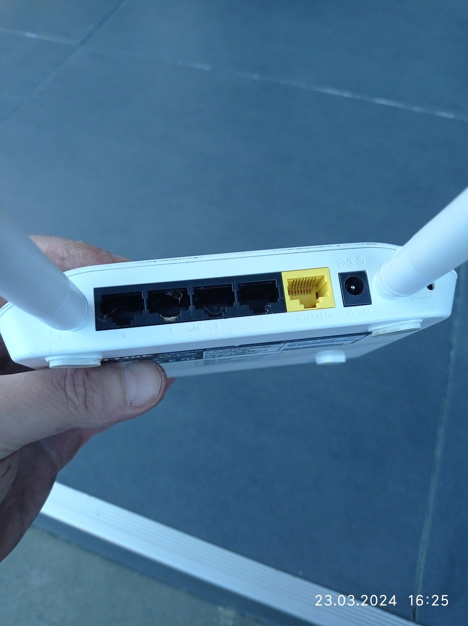 Router dual band D-Link go-rt-ac750