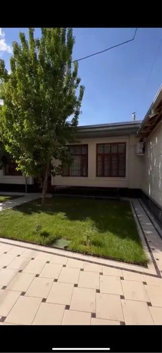 Срочно продаётся участок дом