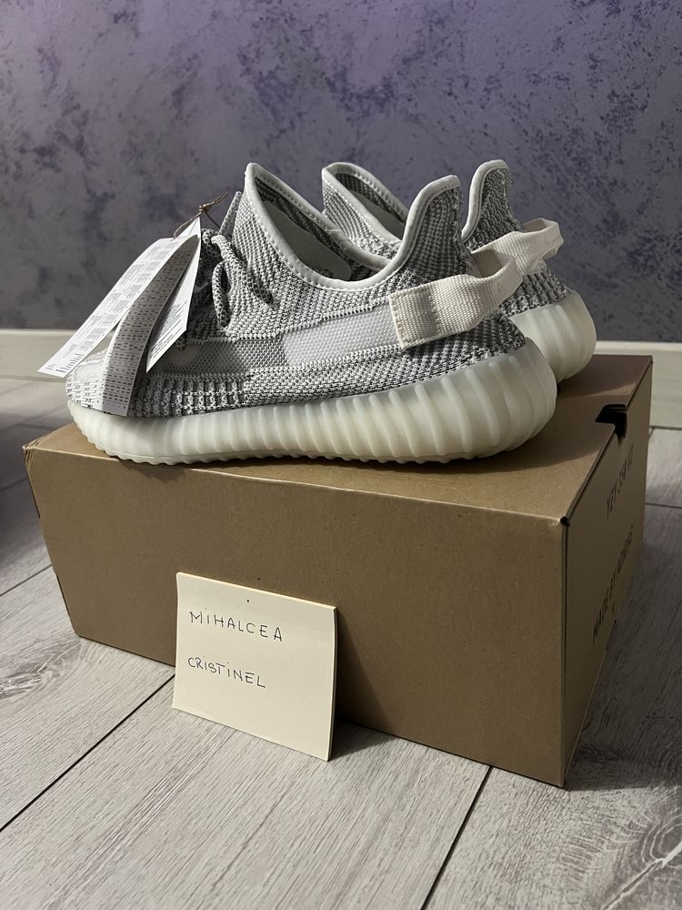 Yeezy 350 V2  Static,41 Factura