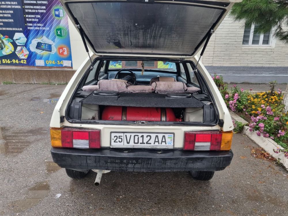 Lada 2109 Sotiladi