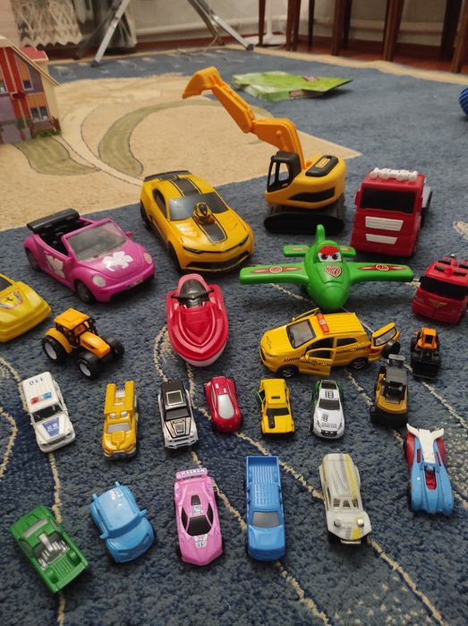 Машинки коллекция