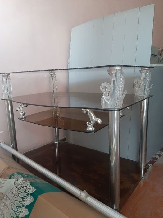 Подставка для телевизора