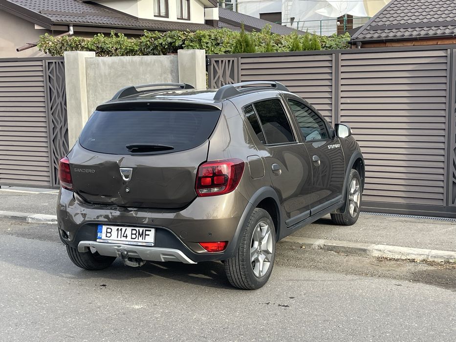 Dacia Sandero Stepway 0.9Tce 90cp Usor Avariat/avariata