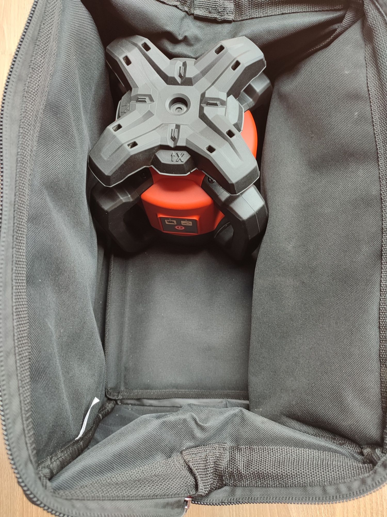 Hilti nivela laser rotativa pe acumulator de 12 V