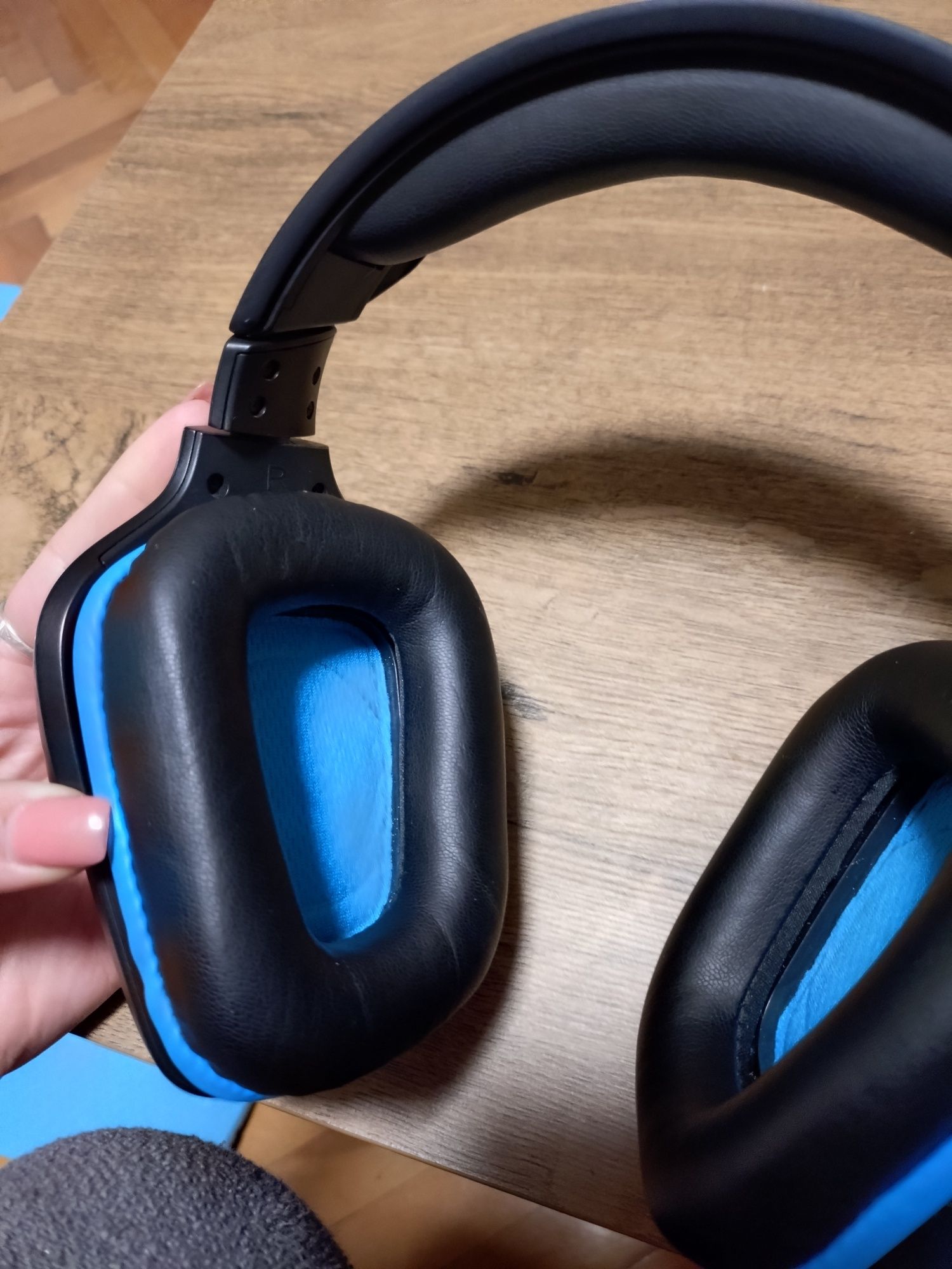 Геймърски слушалки Logitech G432, Микрофон, Черни