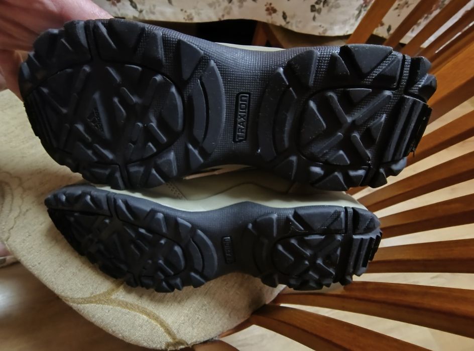 Маратонки Adidas туристически 37 1/3