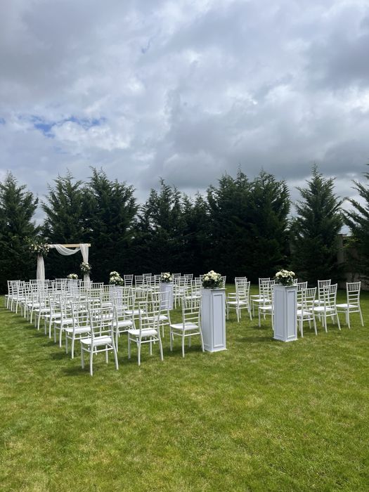 Corturi, mese, scaune pentru evenimente de inchiriat