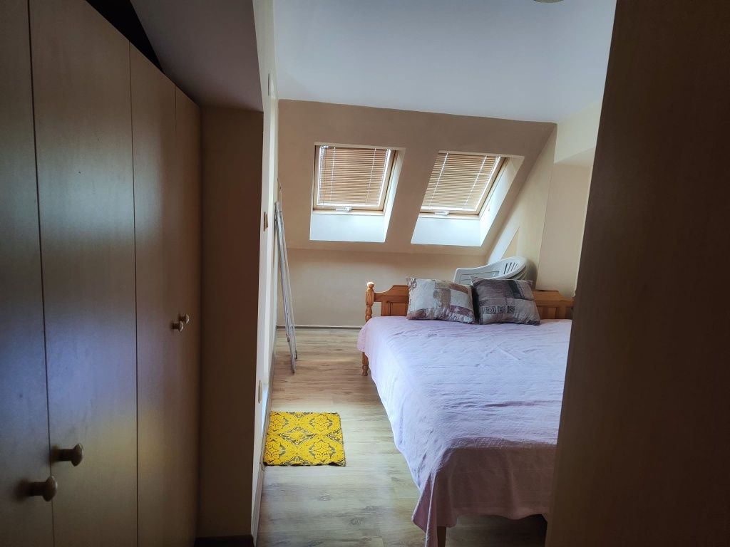 Дава се под наем Едностаен апартамент в Плевен, Сторгозия - 50 кв.м за 306 € - Снимка #1