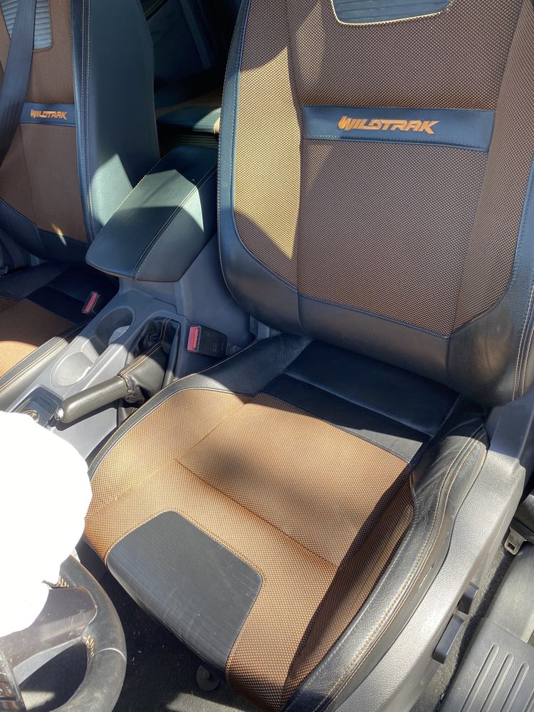 Interior scaune față și banchete spate Ford Ranger Wildtrak 2018