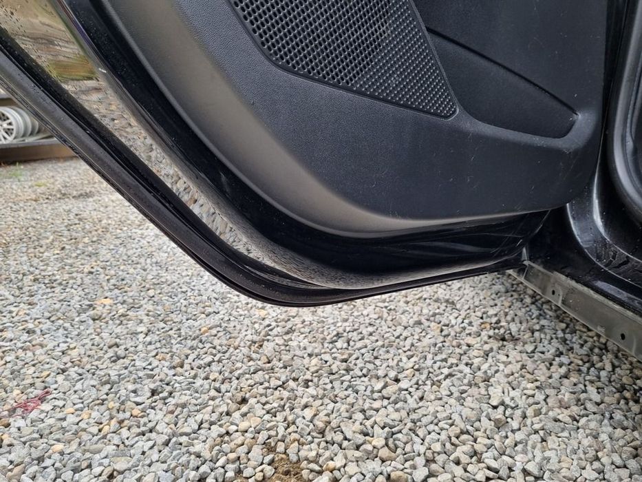 Usa Stanga Spate Peugeot 2008 Facelift 2016 - 2019 SUV 4 Usi Perla Nera Schwarz KTV (1299)