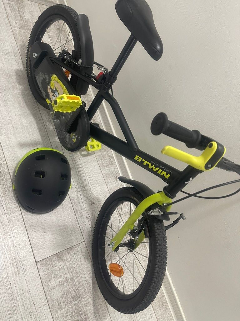 Bicicleta copii varsta 4-6 ani