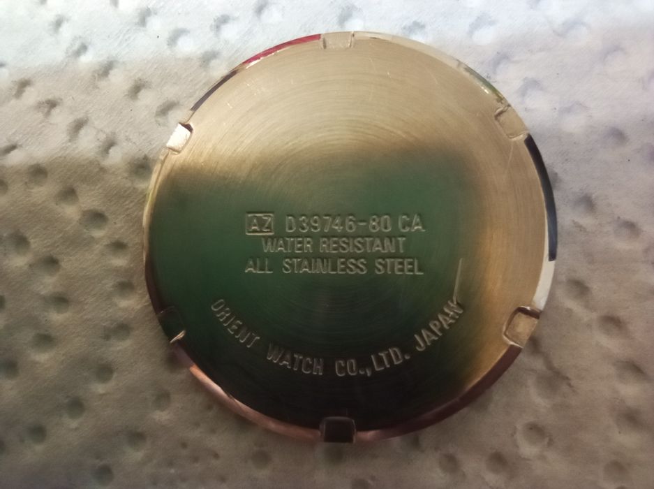 ORIENT -Кварцов часовник