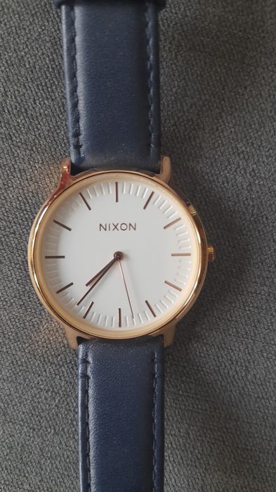 Оригинален часовник Nixon като нов дамски