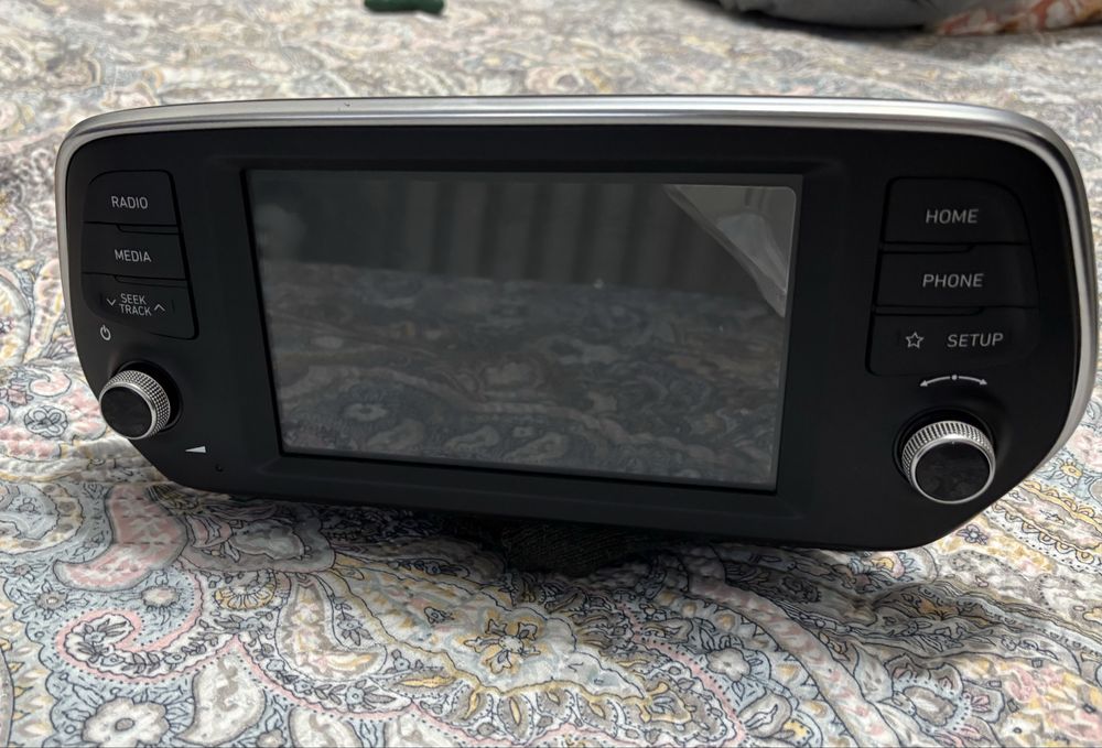 Продаю мультимедию от Santa Fe