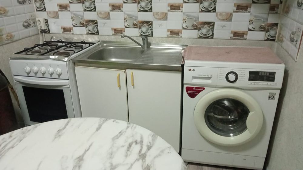 Времянка Улжан-1 рядом школа остоновка 125 ,75,102,132,садик поликника