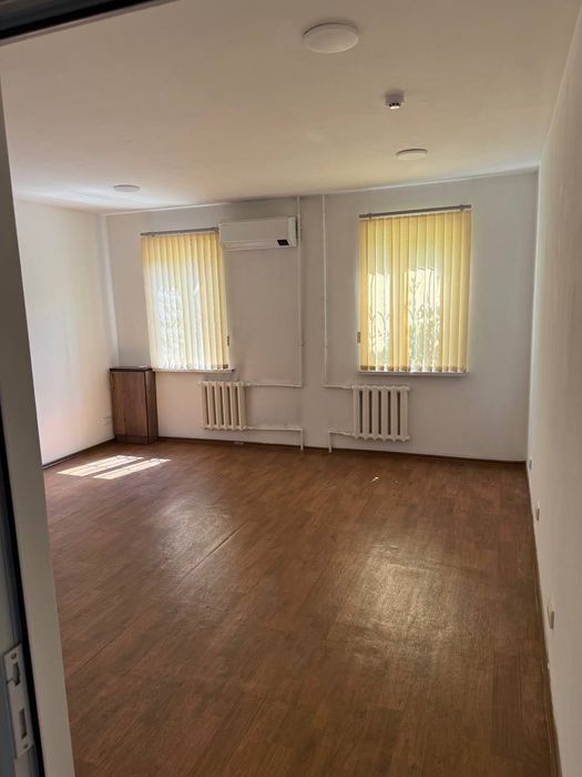 Просторный 160м2 офис в центре в аренду
