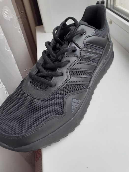 Кроссовки мужские (новые) 43 размер