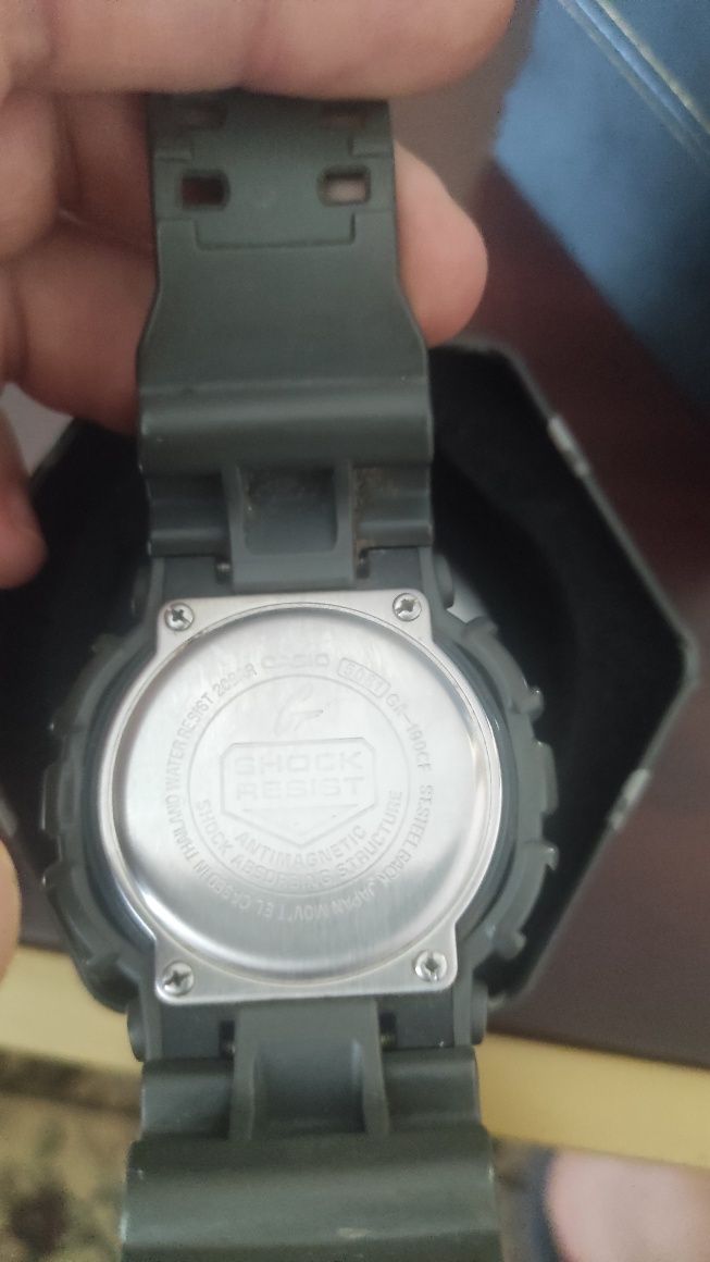 Vând ceas G- Shock