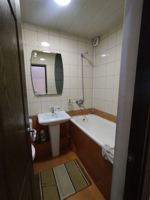 Продажа 2 хона 4 етаж 4 етажл 
Кора камиш 2/1
Таббасум