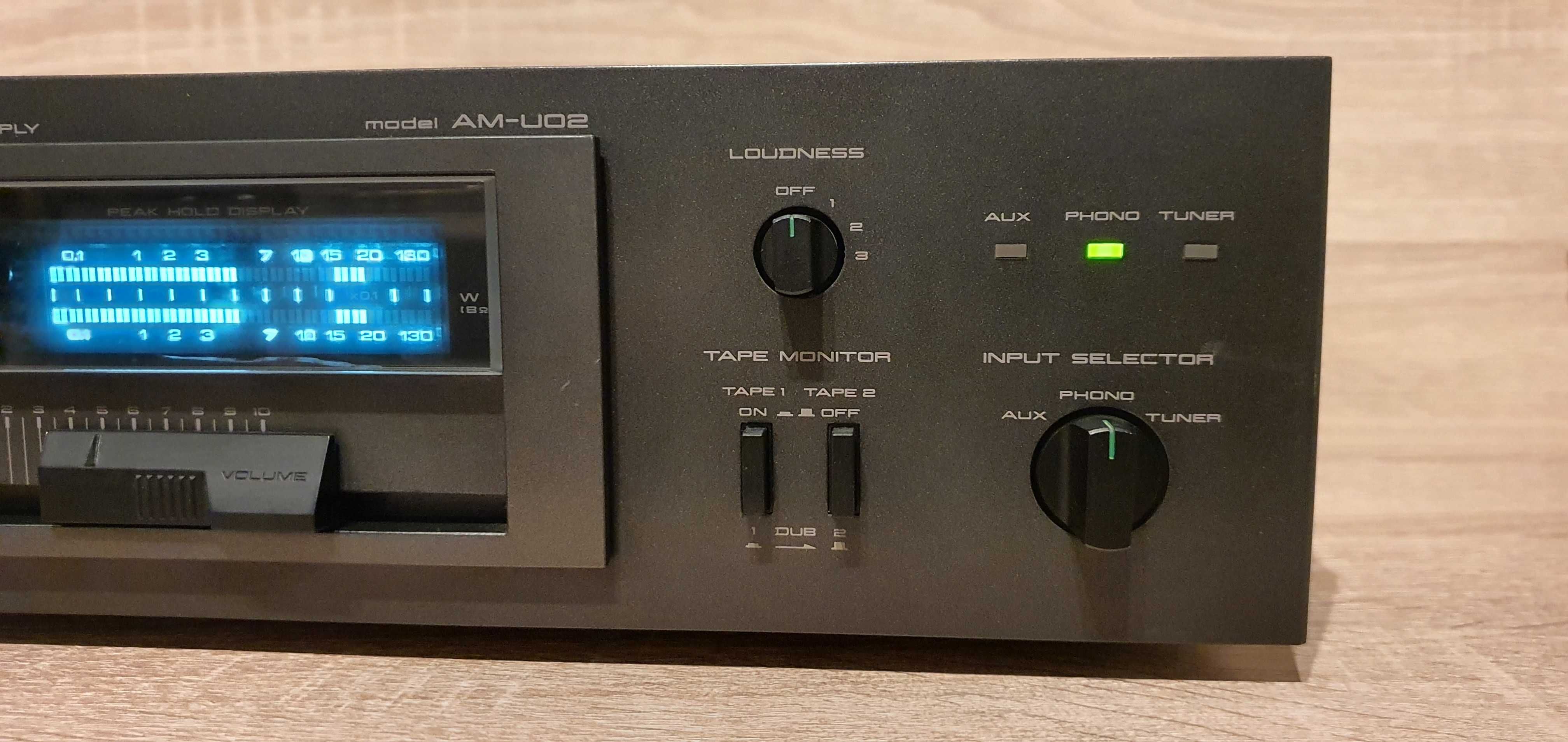 amplificator Akai AM-U02