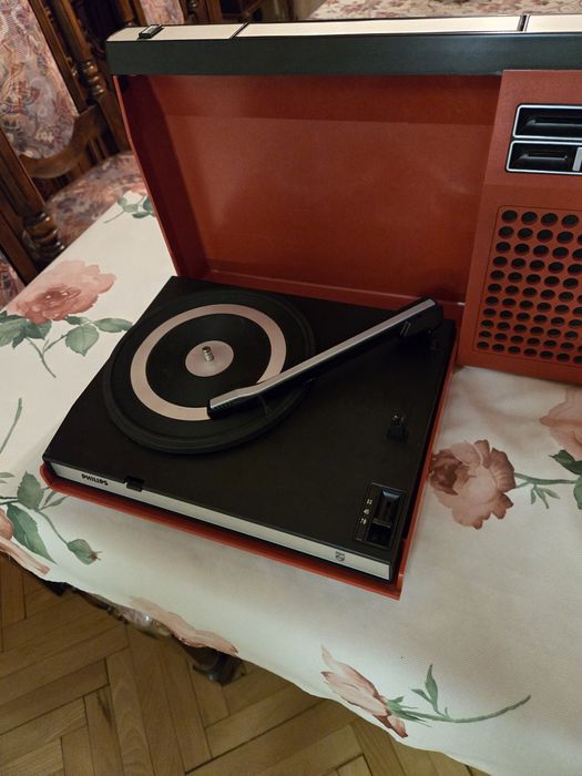 Стари радио грамофони