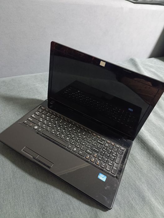 Ноутбук Lenovo на запчасти
