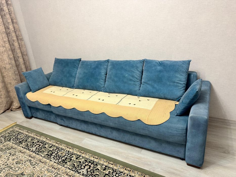 Продам Диван б/у