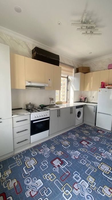 Golden Laif yaqinda arenda