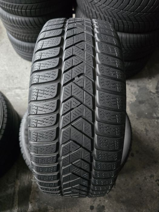 Pirelli 205/50 R17 93V MS iarnă