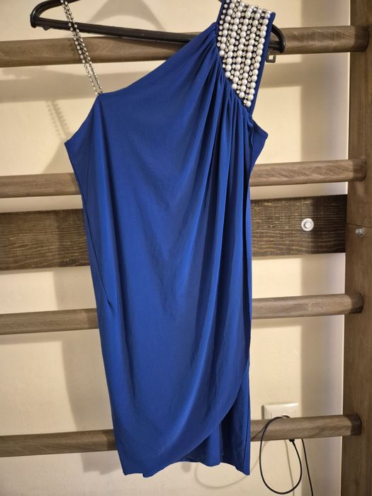 Рокля за официален повод