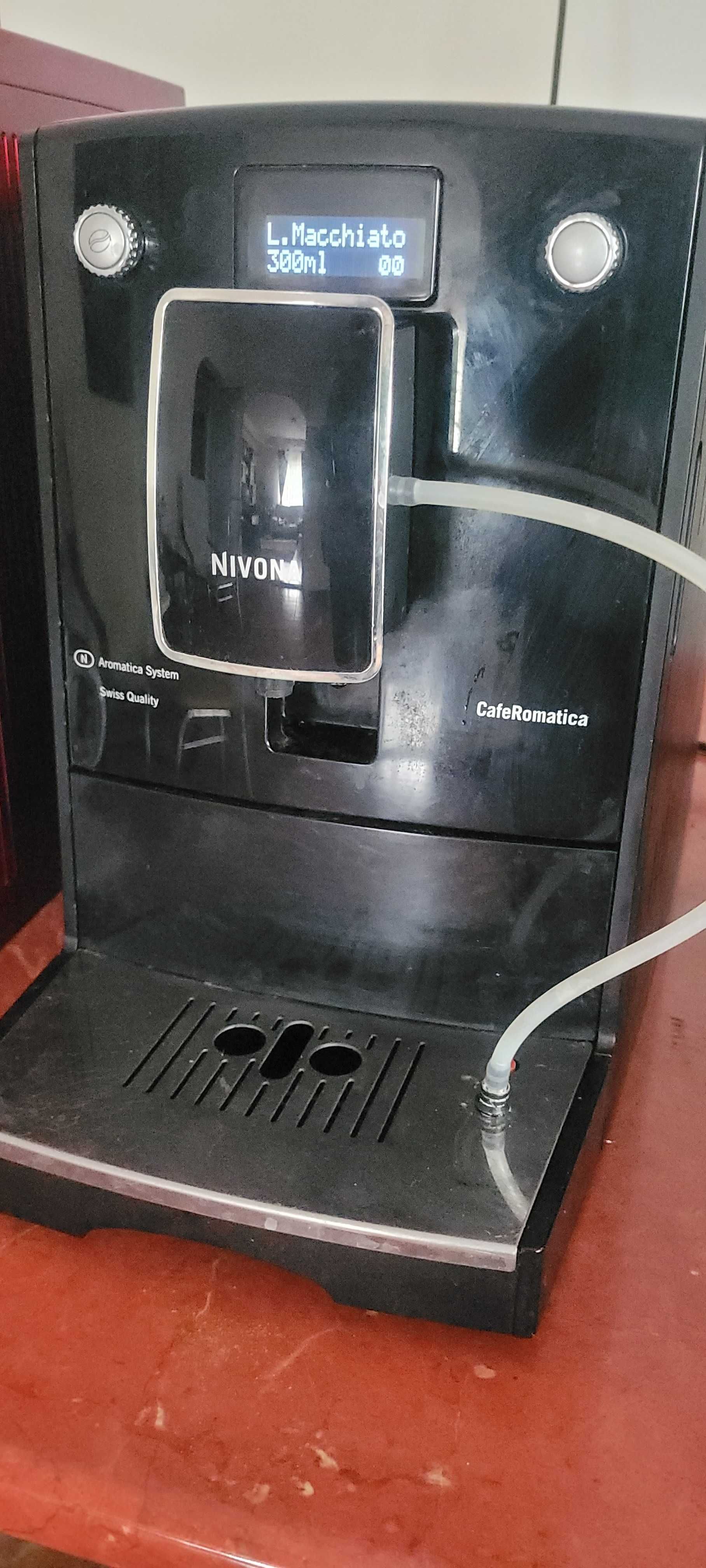 Expresor de cafea boabe Nivona CafeRomatica
