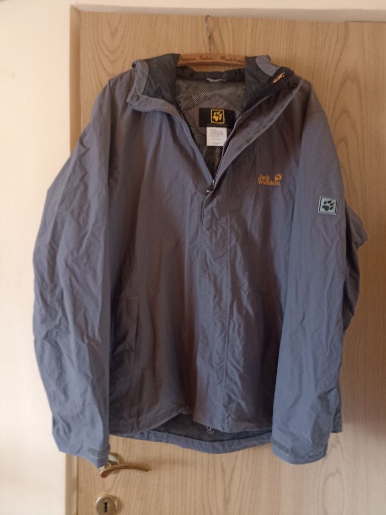 Vand geaca pt barbati Jack Wolfskin ,mar XXL ,de primavara