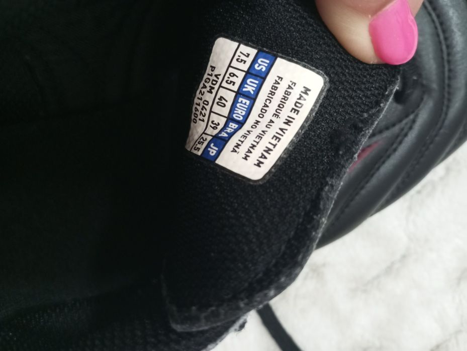 Mizuno-футболни бутонки