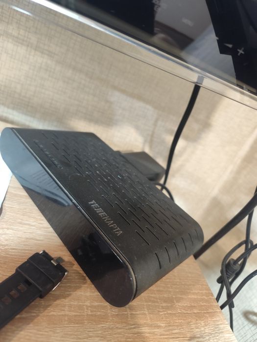 Продам тарелку с приставкой