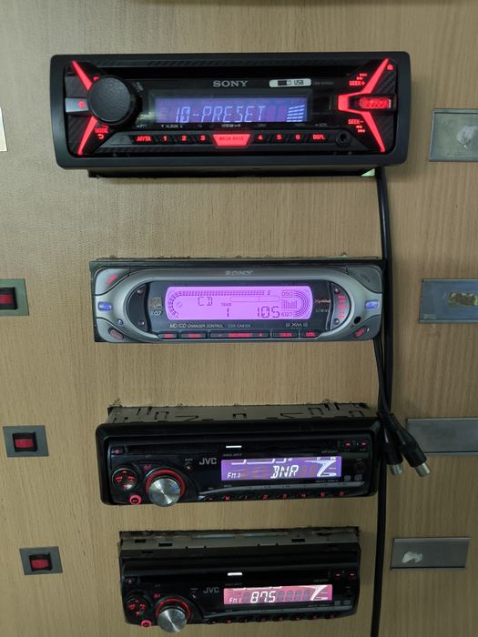 CD usb  aux плейъри