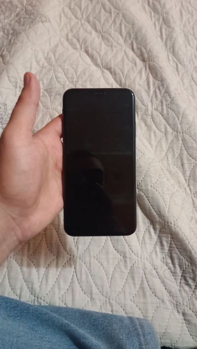 Iphone 11 pro max 256g LLA eim otkan